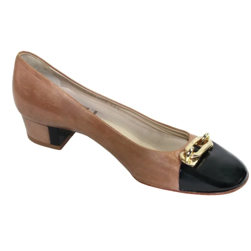 AGL Attilio Giusti Leombruni Taupe Black Cap Toe Buckle Leather Flats, Size 36.5